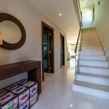 Colina - A1 By Hellovacations Willa *