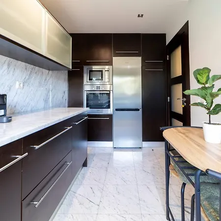 Colina - A1 By Hellovacations