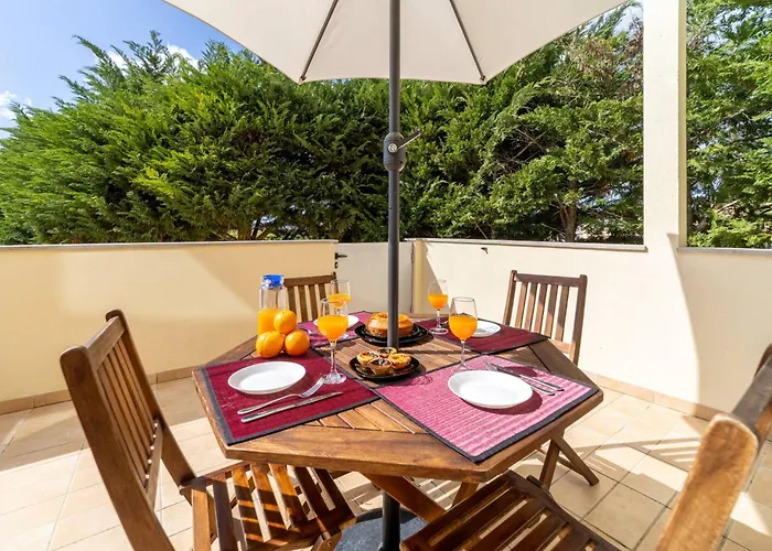 Colina - A1 By Hellovacations